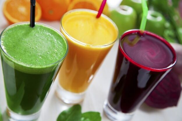 Sucos de vegetais e frutas espremidos na hora para melhorar a circulação sanguínea