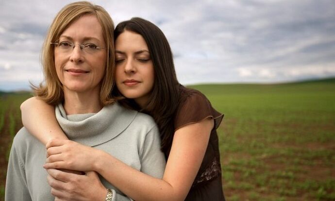 mãe e filha com varizes